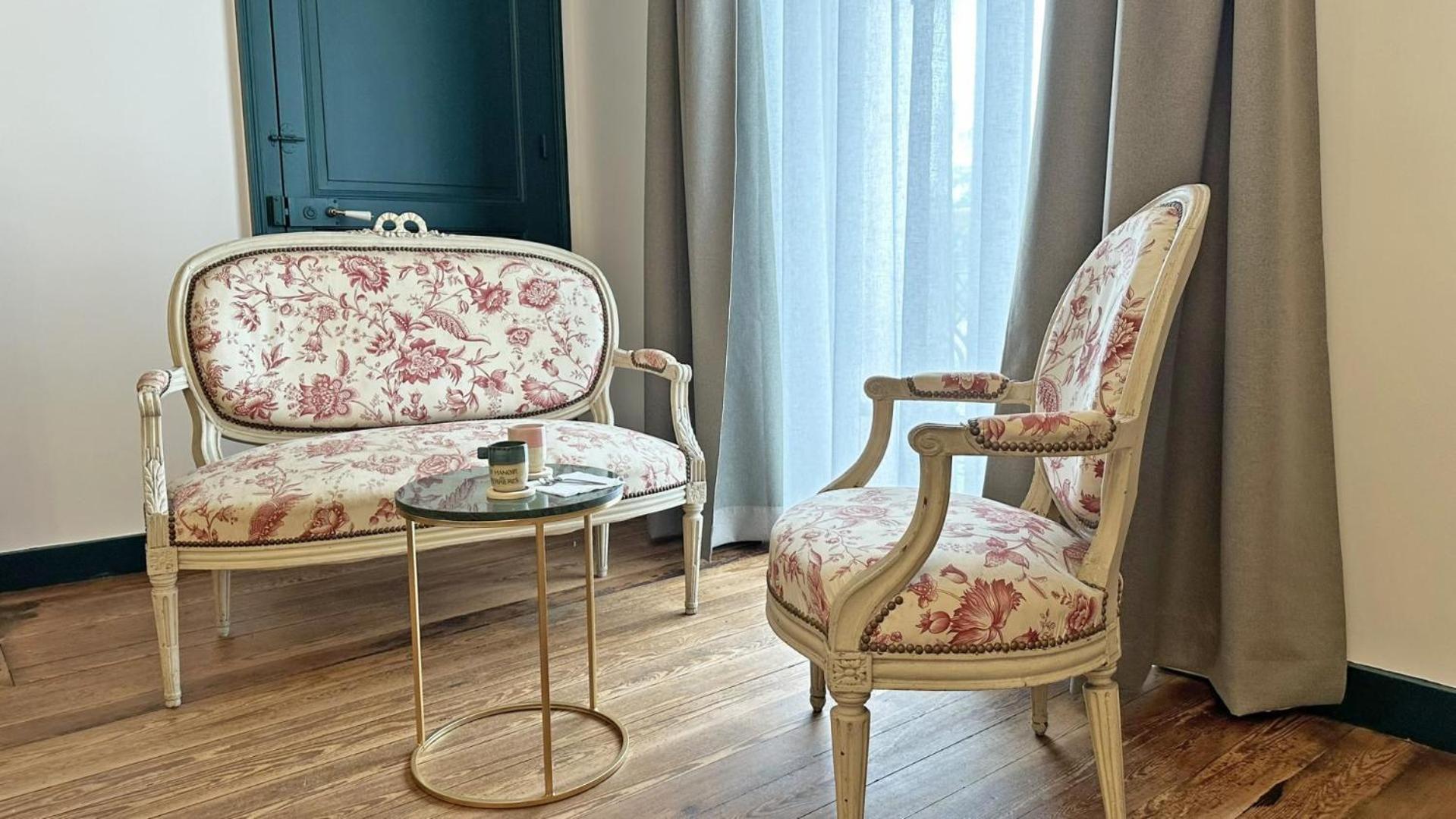 Bed and Breakfast Le Manoir Des Perrieres Rochechouart Exteriér fotografie