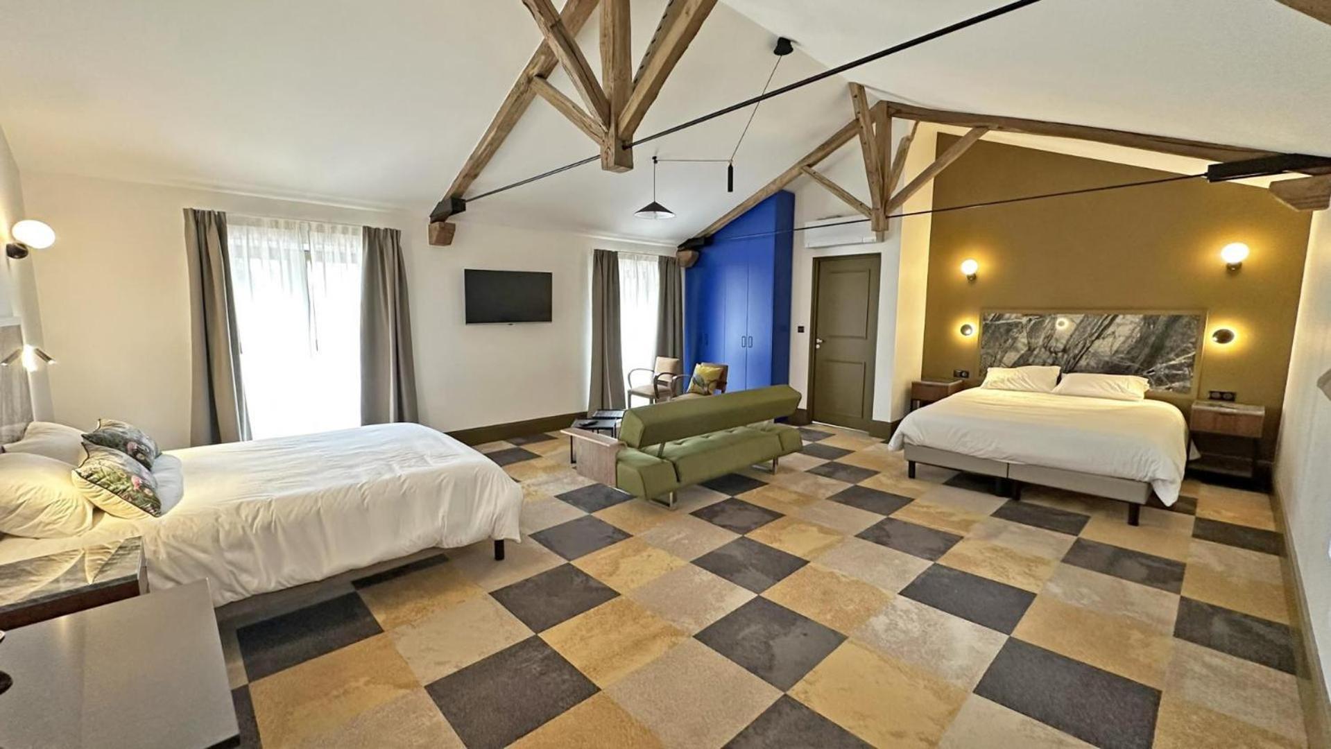 Bed and Breakfast Le Manoir Des Perrieres Rochechouart Exteriér fotografie
